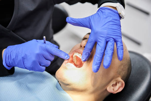 Best Emergency Broken Tooth Repair in Falfurrias, TX